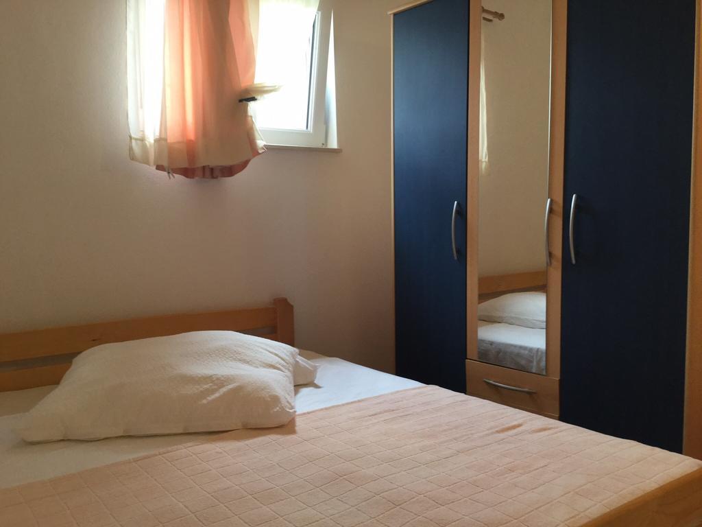 Apartment Perla 피로바츠 객실 사진